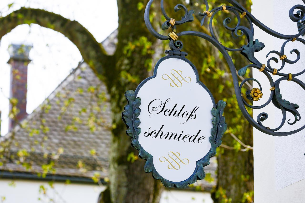 Hotel Zur Schloss-Schmiede Kuhbach  Екстериор снимка